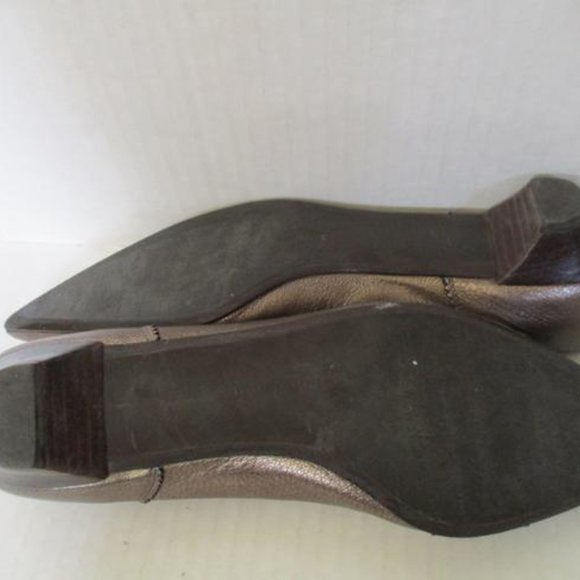 **Stuart Weitzman Metallic Flats Pewter Dark Gold Pointed Toe Tassel - Picture 2 of 11